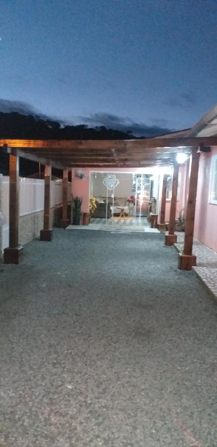 Casa De Temporada Familiar Hotel Urubici Exterior photo